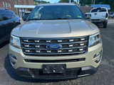 Used 2017 Ford Explorer XLT w/ Equipment Group 202A image 2
