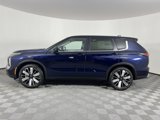 New 2025 Mitsubishi Outlander SE image 3