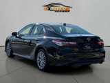 Used 2019 Toyota Camry XLE image 5