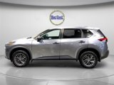 Used 2021 Nissan Rogue S image 2
