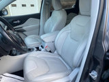 Used 2019 Jeep Cherokee Limited image 4