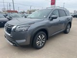 New 2025 Nissan Pathfinder SL image 3