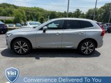 Certified 2022 Volvo XC60 B5 Inscription w/ Climate Package image 4