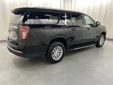 Used 2024 Chevrolet Suburban LT image 4