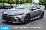 Used 2025 Toyota Camry SE image 3