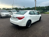 Used 2017 Toyota Corolla LE image 5