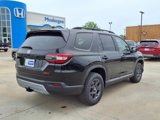 New 2025 Honda Pilot TrailSport image 2
