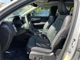 Used 2025 Volvo XC40 B5 Plus w/ Climate Package image 4