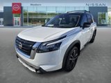 New 2025 Nissan Pathfinder Platinum w/ Cargo Package image 5