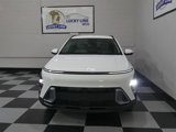 Used 2024 Hyundai Kona SEL image 2