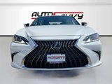 Used 2025 Lexus ES 300h w/ Premium Package image 2