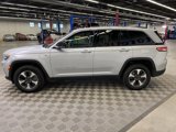 Used 2023 Jeep Grand Cherokee 4WD 4xe image 4