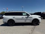 New 2025 Lincoln Navigator Reserve image 3