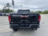 Certified 2022 GMC Sierra 2500 Denali w/ Denali Black Diamond Edition image 5
