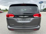 Used 2023 Chrysler Voyager LX image 4