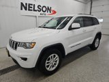 Used 2019 Jeep Grand Cherokee Laredo image 4