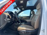 Used 2023 Chevrolet Traverse Premier image 2