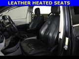 Used 2020 Chrysler Pacifica Touring-L image 3