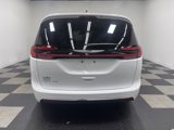 New 2025 Chrysler Pacifica Select image 3