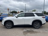 New 2025 Nissan Pathfinder SL w/ SL Premium Package image 3