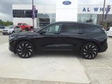 New 2025 Lincoln Nautilus Reserve image 2