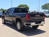 Used 2024 GMC Sierra 2500 SLT w/ SLT Premium Package image 6