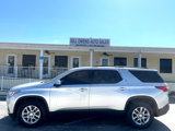 Used 2019 Chevrolet Traverse LT image 2