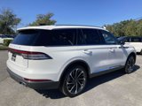 New 2025 Lincoln Aviator Reserve w/ Luxury Package image 3