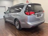 Used 2018 Chrysler Pacifica Touring Plus image 3