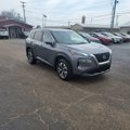 Used 2023 Nissan Rogue SV image 4