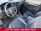 Used 2023 Volkswagen Tiguan SE R-Line image 4