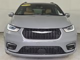 Used 2021 Chrysler Pacifica Pinnacle image 3
