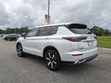 New 2025 Mitsubishi Outlander SE image 5