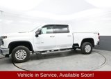 Used 2024 Chevrolet Silverado 2500 LTZ image 3
