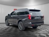 New 2025 Ford Expedition Platinum image 3