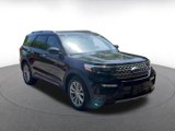 Used 2024 Ford Explorer Limited image 3