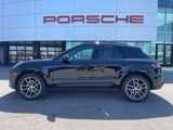 Certified 2025 Porsche Macan image 2