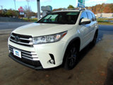Used 2017 Toyota Highlander XLE image 2
