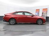 Used 2024 Hyundai Elantra SEL image 4