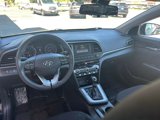 Used 2020 Hyundai Elantra SE w/ Cargo Package (C1) image 4
