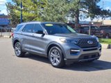 Used 2022 Ford Explorer XLT w/ Equipment Group 202A image 3