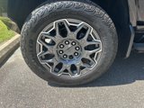Used 2024 GMC Hummer EV 3X w/ LPO, Illumination Package image 3
