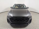 New 2025 Audi Q8 Prestige image 2