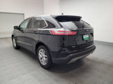 Used 2023 Ford Edge SEL image 5