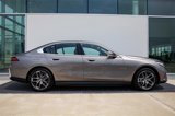 New 2024 BMW i5 eDrive40i w/ Premium Package image 3