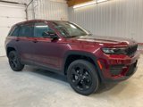 New 2025 Jeep Grand Cherokee Altitude image 3
