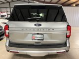 Used 2024 Ford Expedition XLT image 3