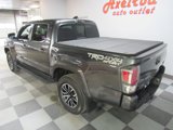 Used 2022 Toyota Tacoma TRD Sport image 3
