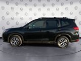 Used 2022 Subaru Forester Premium image 2
