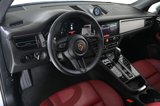 Used 2025 Porsche Macan image 4